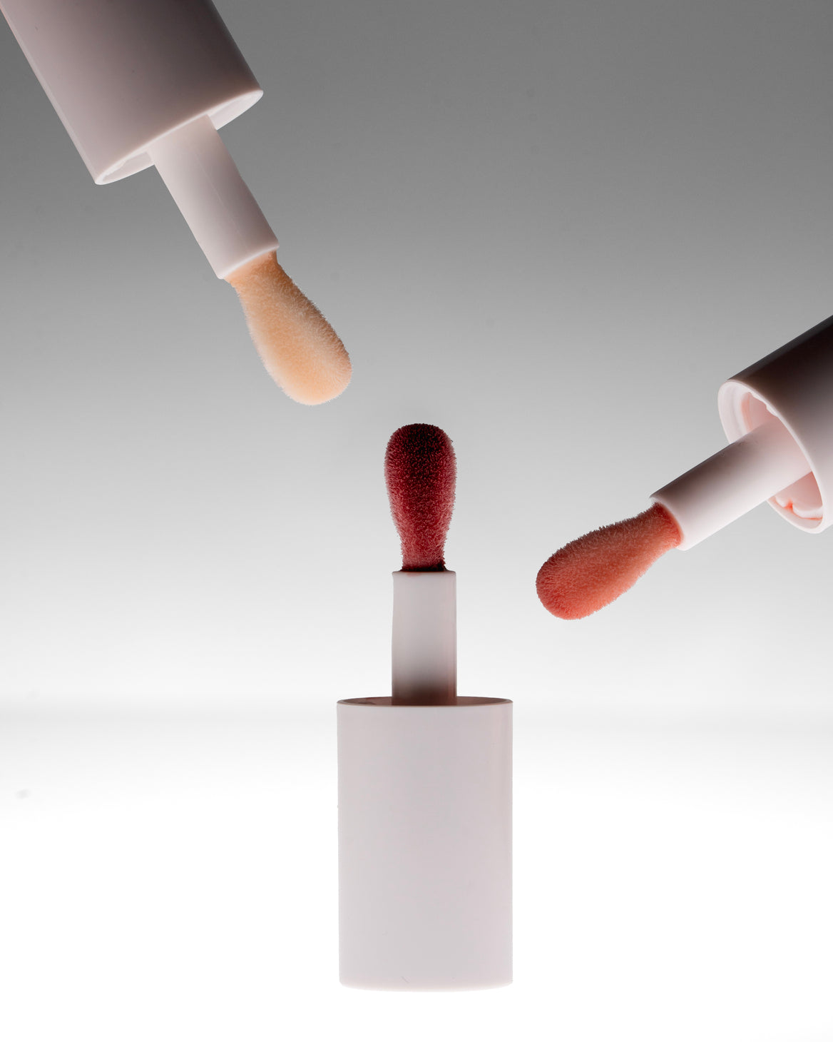 THE LIP GL-OIL TRIO